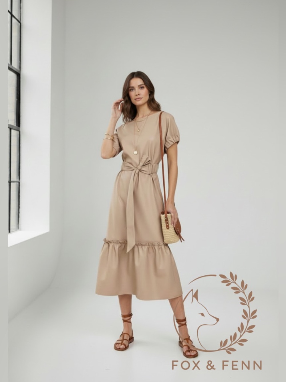 Inclan Studio Vegan Leather Dress NWT size large - Picture 1 of 4